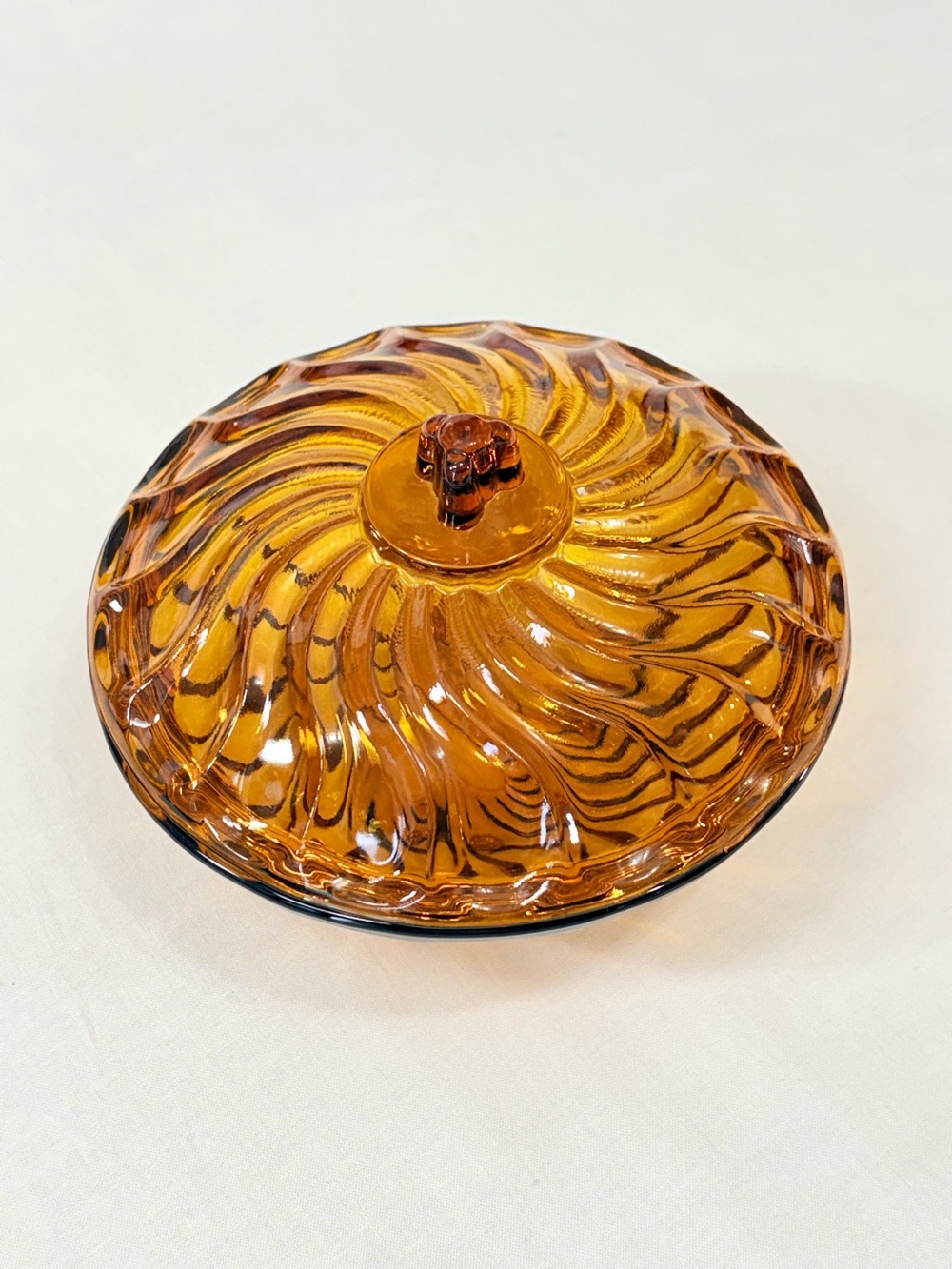 Vintage Nadir Figueiredo Amber Glass Lidded Candy Dish - Picture 8 of 13